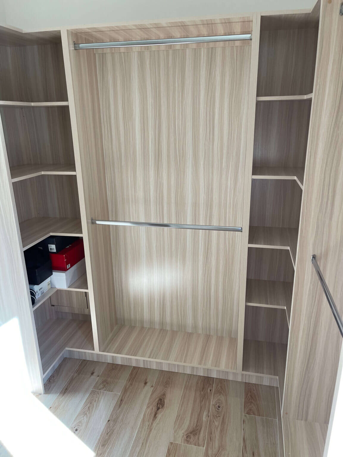 Custom Walk-In Closets